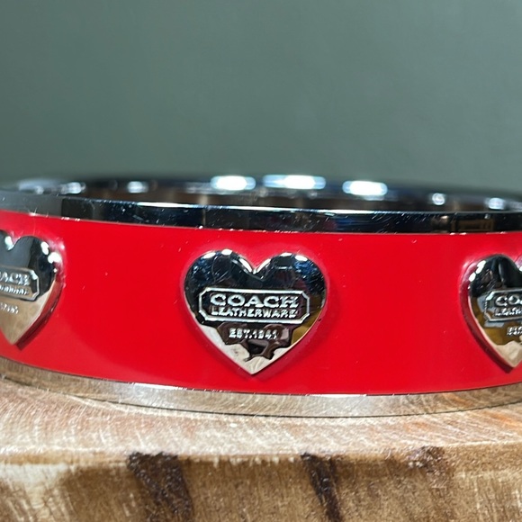 COACH HEART BANGLE - Picture 2 of 12